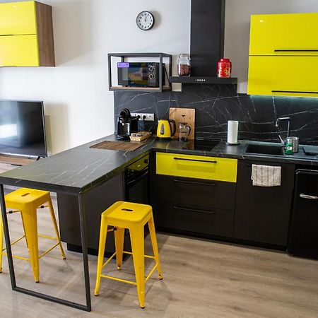 Apartman Yellow Submarine Se Slunnou Terasou Kutná Hora Eksteriør billede