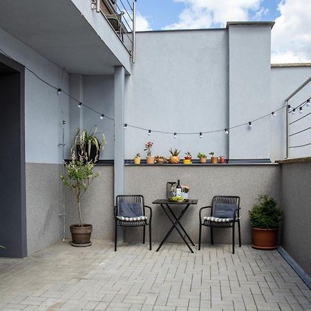 Apartman Yellow Submarine Se Slunnou Terasou Kutná Hora Eksteriør billede