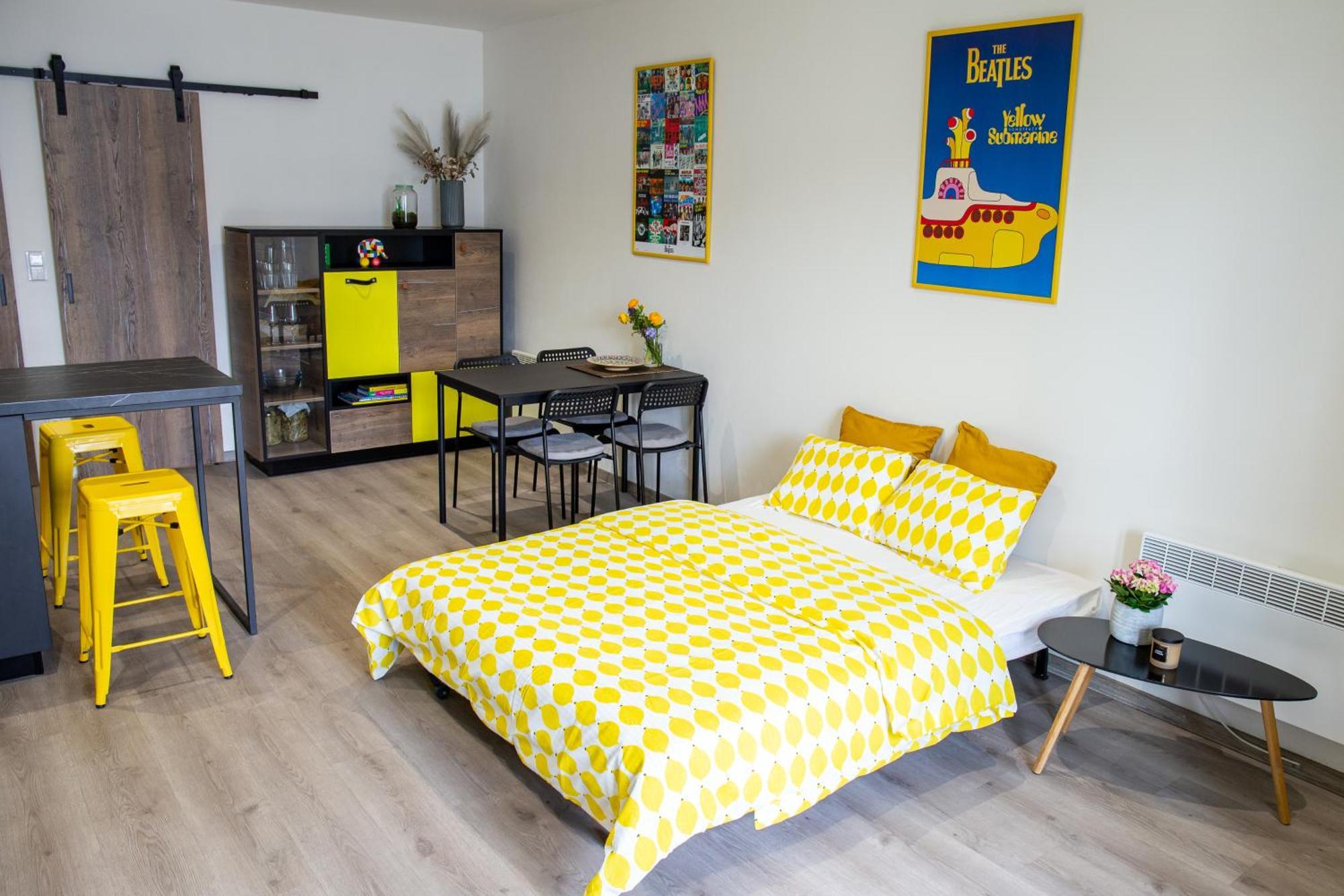 Apartman Yellow Submarine Se Slunnou Terasou Kutná Hora Eksteriør billede